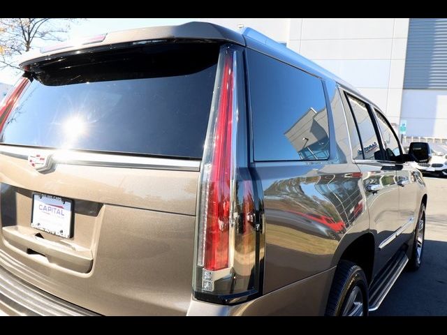 2015 Cadillac Escalade Luxury