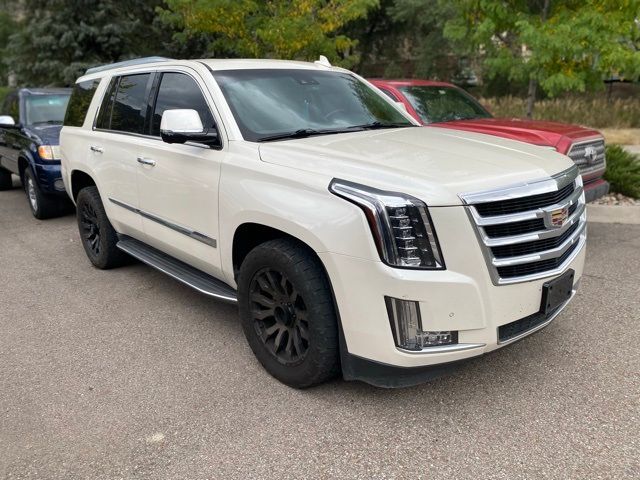 2015 Cadillac Escalade Luxury