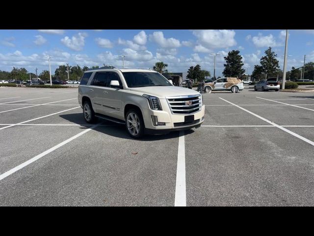 2015 Cadillac Escalade Luxury