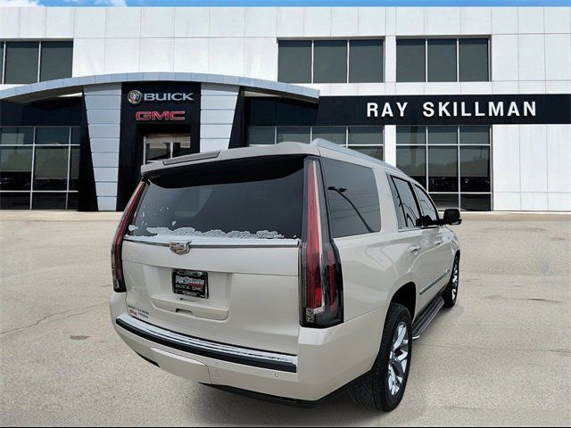 2015 Cadillac Escalade Luxury