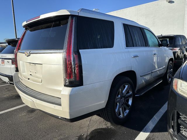 2015 Cadillac Escalade Luxury