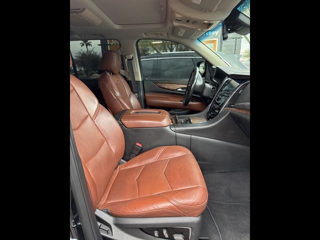 2015 Cadillac Escalade Luxury