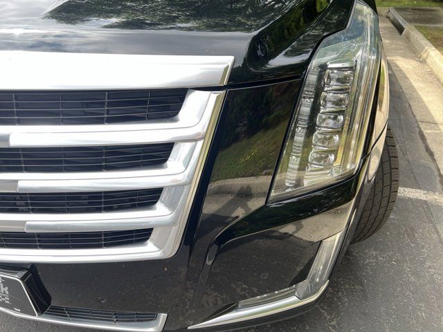 2015 Cadillac Escalade Luxury