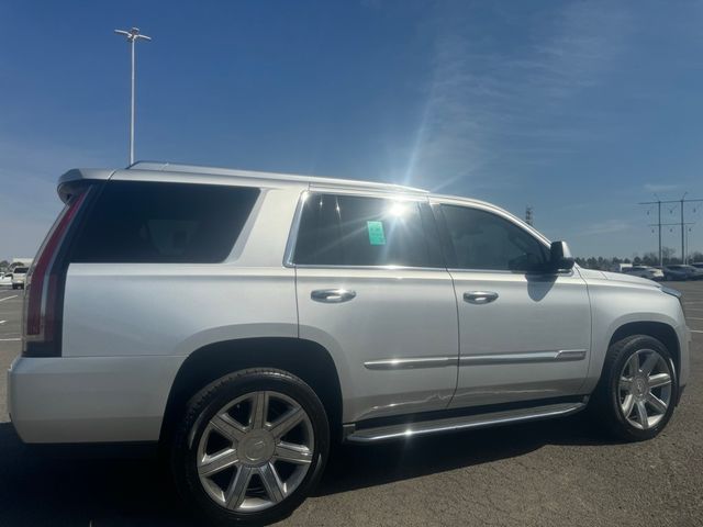 2015 Cadillac Escalade Luxury