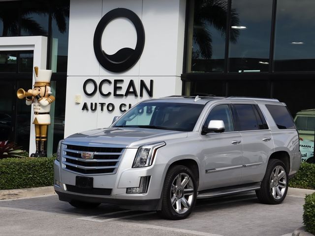 2015 Cadillac Escalade Luxury