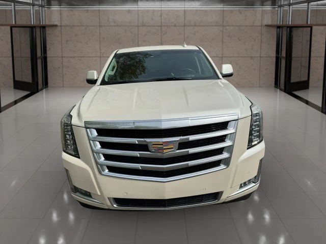 2015 Cadillac Escalade Luxury
