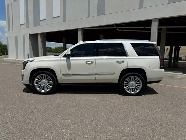 2015 Cadillac Escalade Platinum