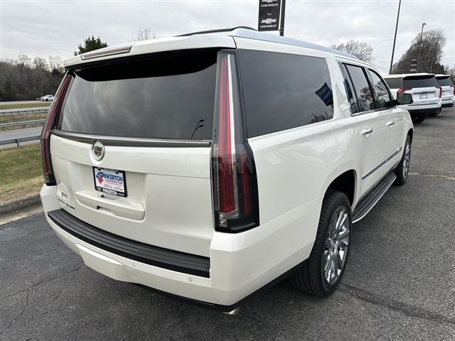 2015 Cadillac Escalade ESV Luxury