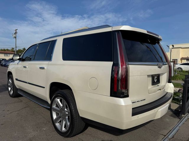 2015 Cadillac Escalade ESV Luxury