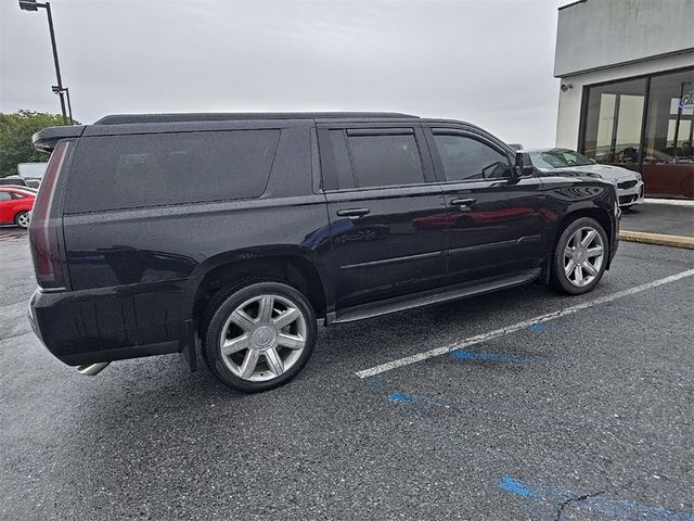 2015 Cadillac Escalade ESV Luxury