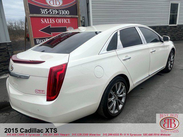 2015 Cadillac XTS Base