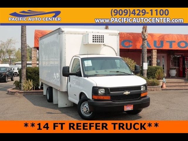 2015 Chevrolet Express Base