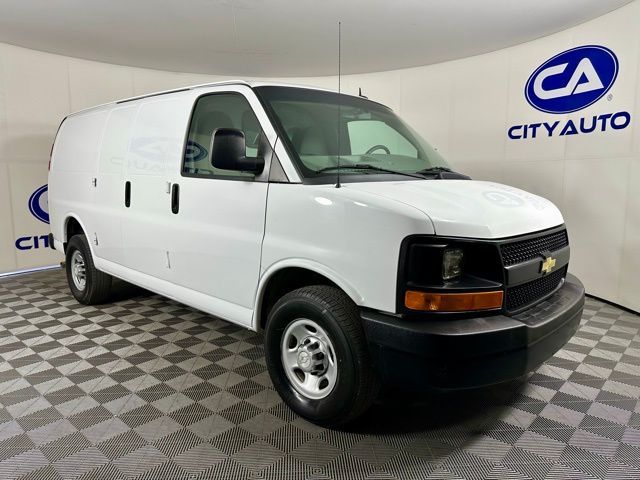 2015 Chevrolet Express Base