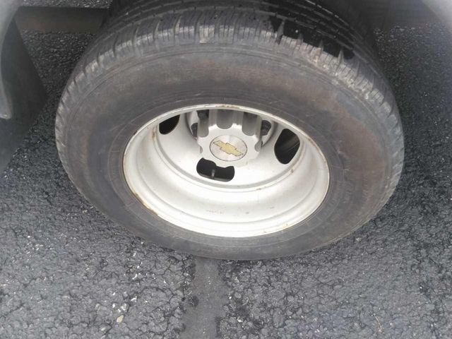 2015 Chevrolet Express Base