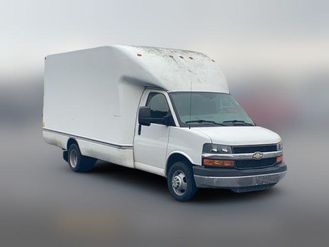 2015 Chevrolet Express Base