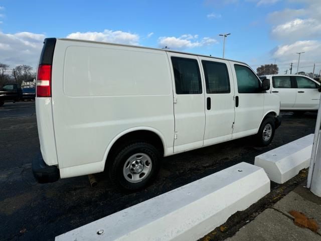 2015 Chevrolet Express Base