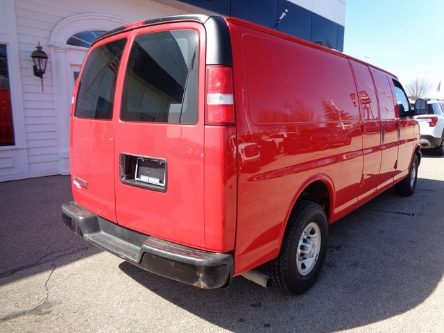 2015 Chevrolet Express Base