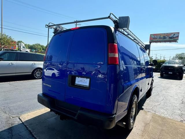 2015 Chevrolet Express Base