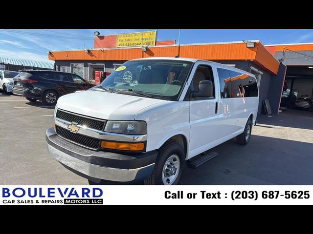 2015 Chevrolet Express LT