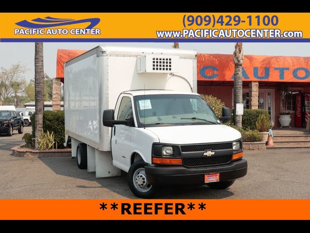 2015 Chevrolet Express Base