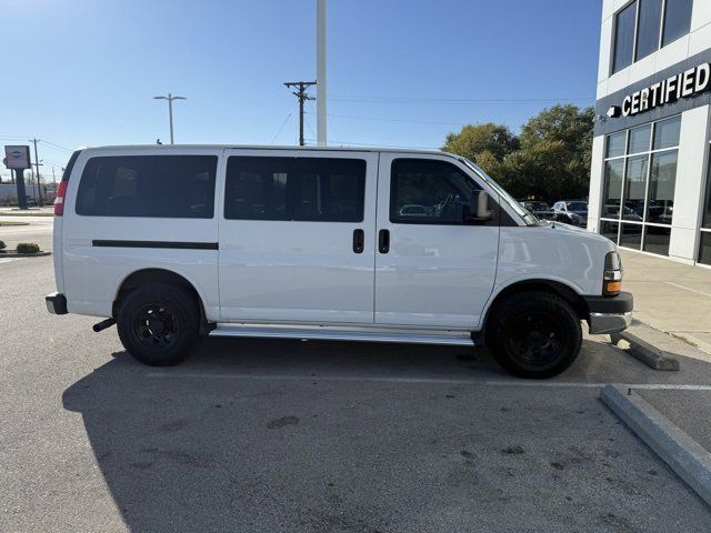 2015 Chevrolet Express LT