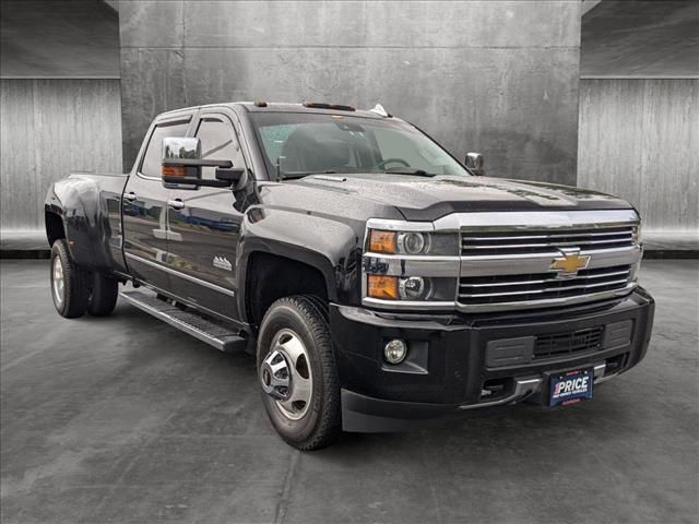 2015 Chevrolet Silverado 3500HD High Country