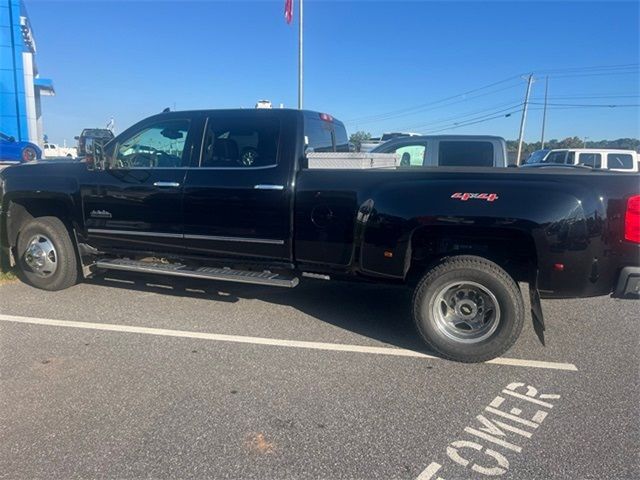 2015 Chevrolet Silverado 3500HD High Country