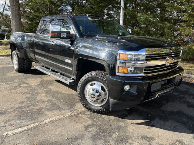 2015 Chevrolet Silverado 3500HD High Country