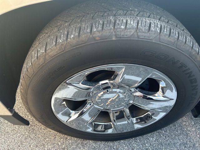 2015 Chevrolet Suburban LTZ