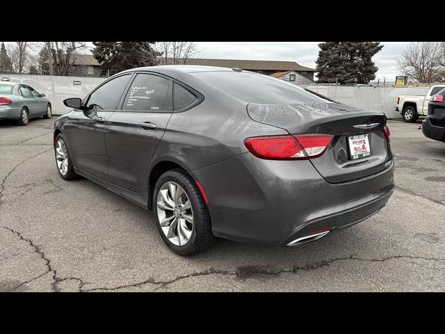 2015 Chrysler 200 S