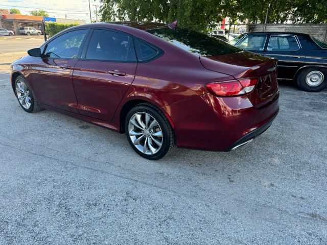 2015 Chrysler 200 S