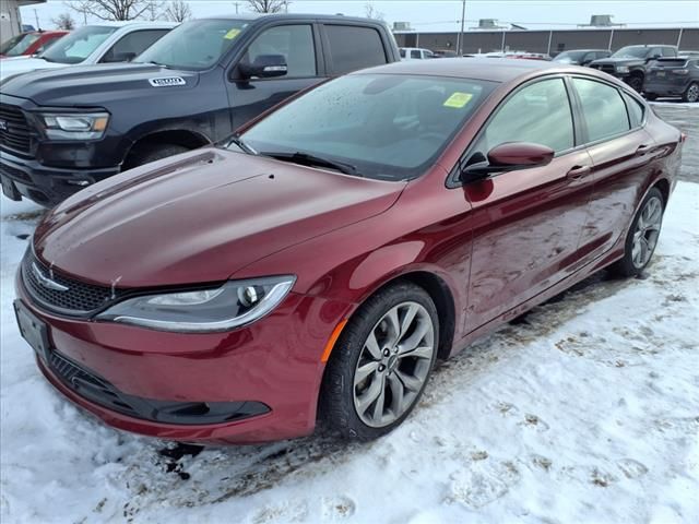 2015 Chrysler 200 S