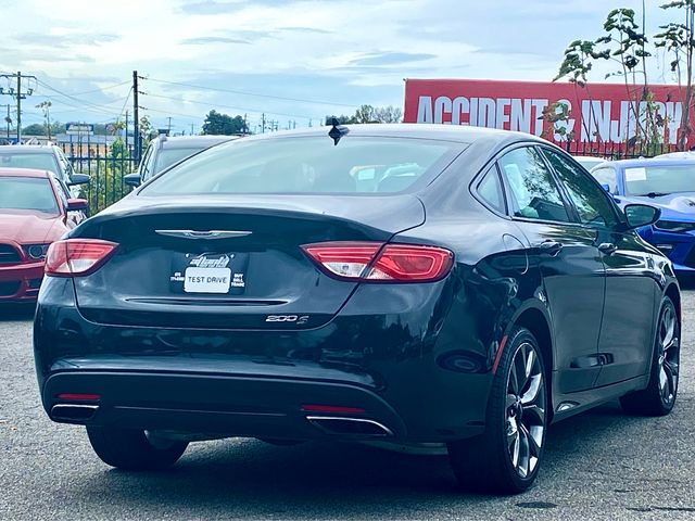 2015 Chrysler 200 S