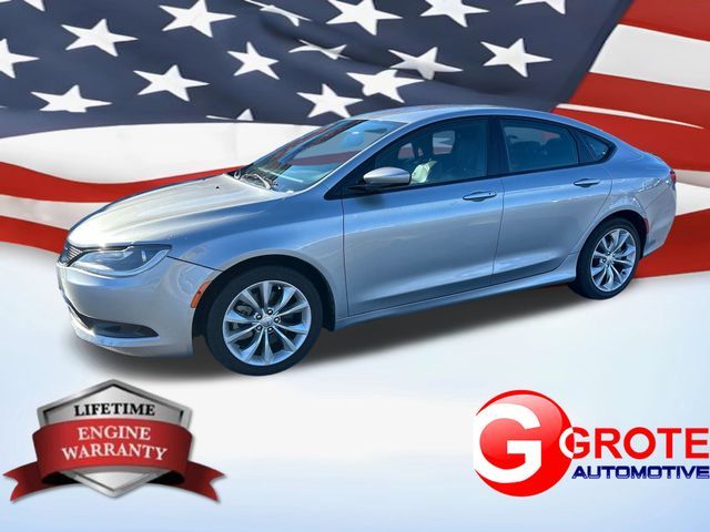 2015 Chrysler 200 S