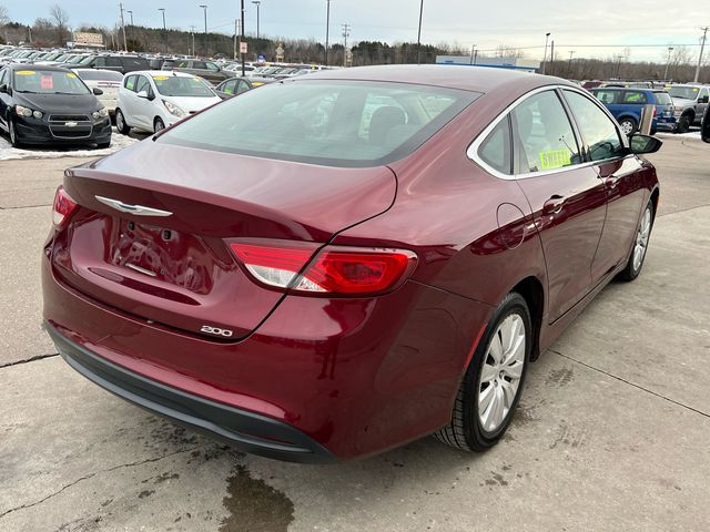 2015 Chrysler 200 LX