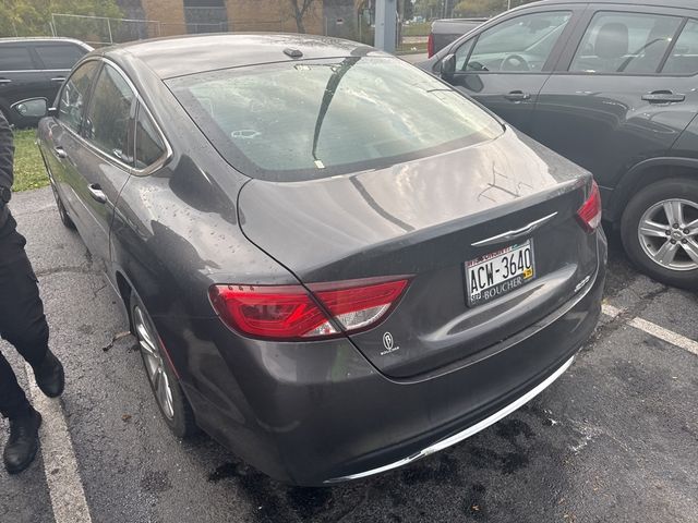 2015 Chrysler 200 Limited