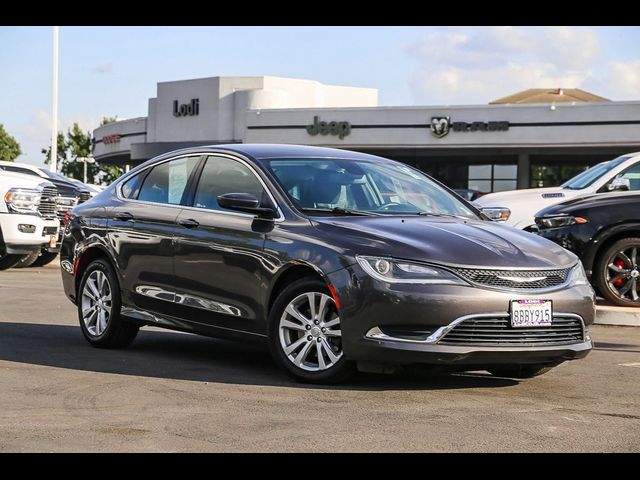 2015 Chrysler 200 Limited