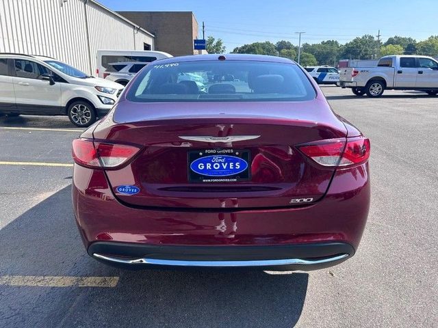 2015 Chrysler 200 Limited