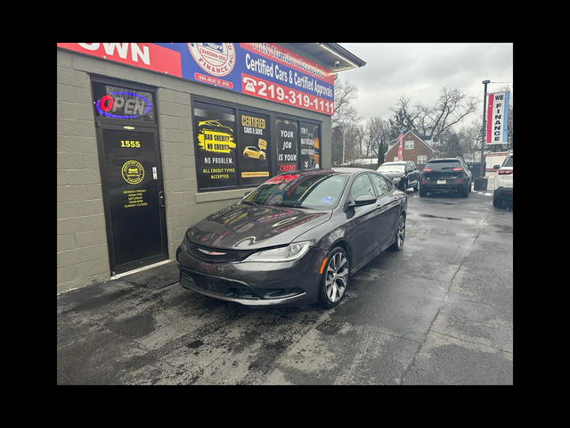 2015 Chrysler 200 S