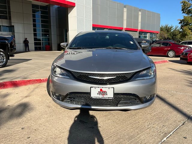 2015 Chrysler 200 S