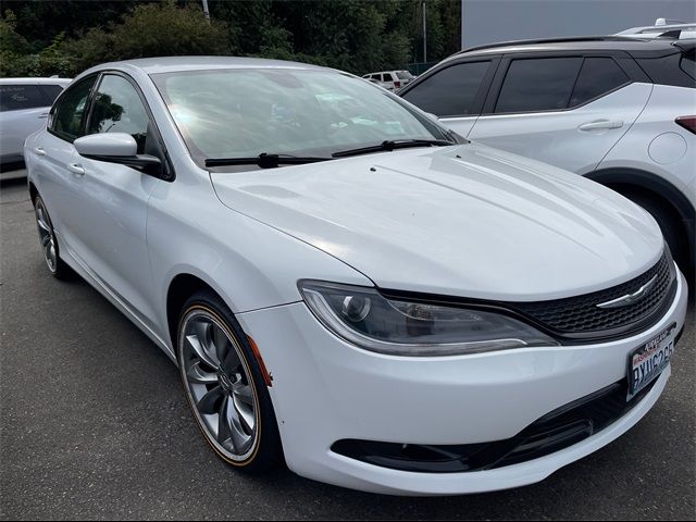 2015 Chrysler 200 S