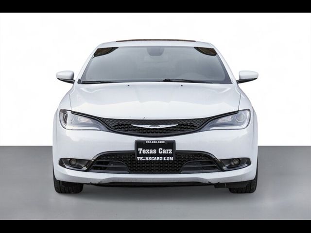 2015 Chrysler 200 S