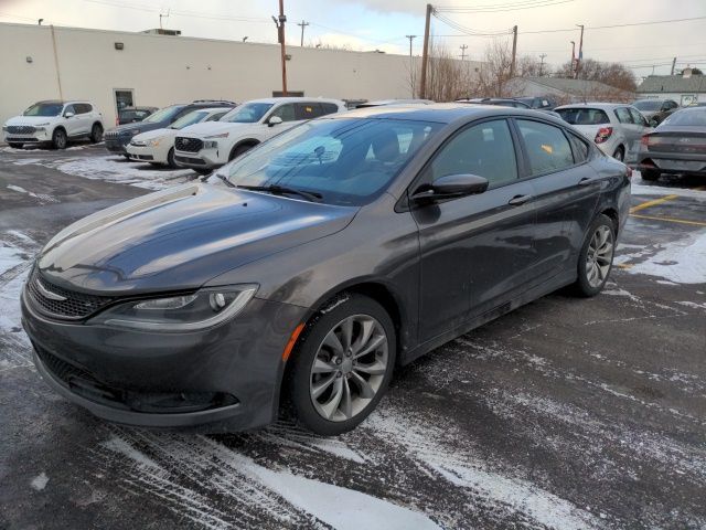 2015 Chrysler 200 S