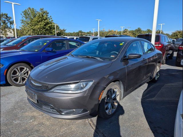 2015 Chrysler 200 S