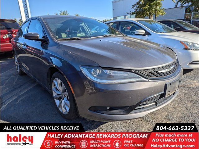 2015 Chrysler 200 S