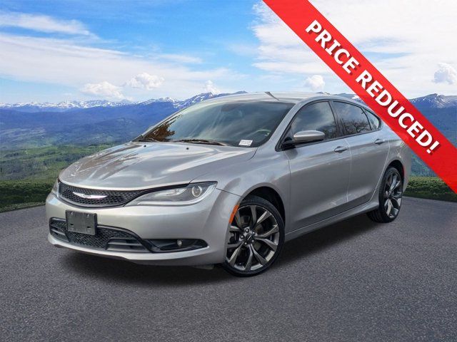 2015 Chrysler 200 S