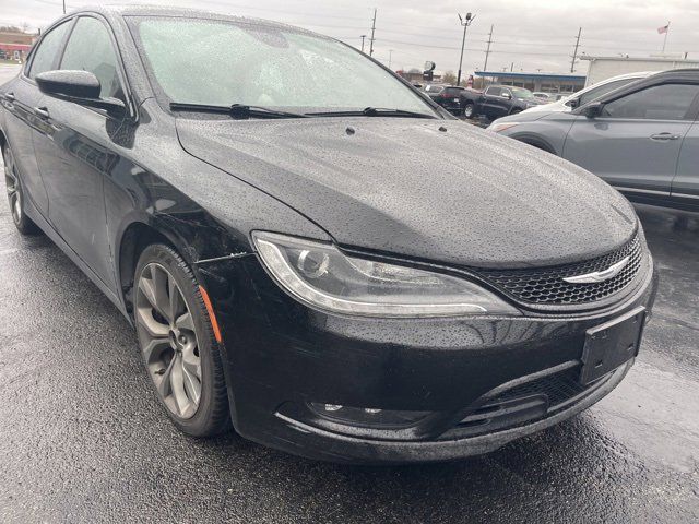 2015 Chrysler 200 S