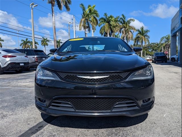 2015 Chrysler 200 S