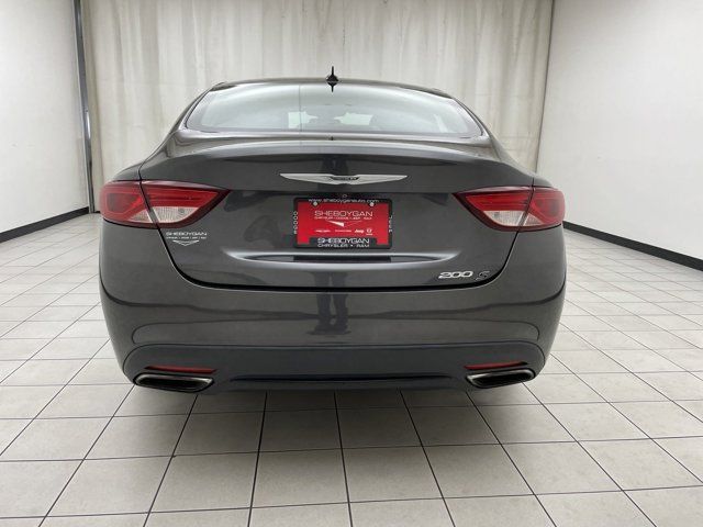 2015 Chrysler 200 S