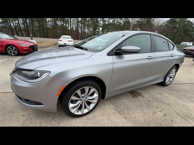 2015 Chrysler 200 S